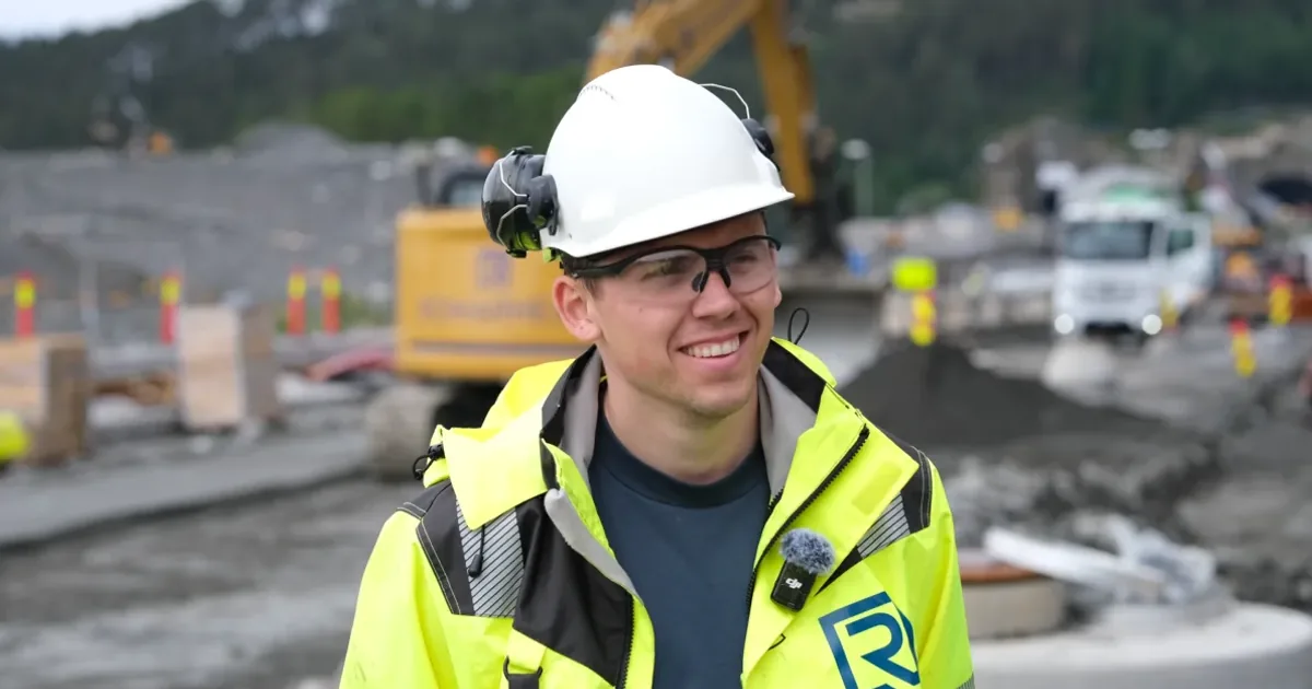 Construction work on Sotrasambandet